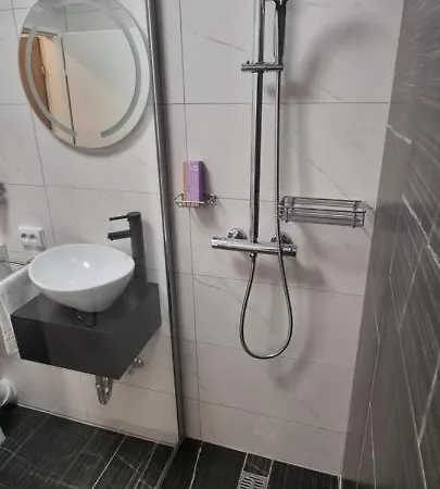 Studio-apartment ' Andrei 1 ' - Neu In Appartamento Neuburg an Der Donau