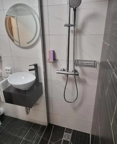 Studio-apartment ' Andrei 1 ' - Neu In דירה נויבורג אן דר דונאו