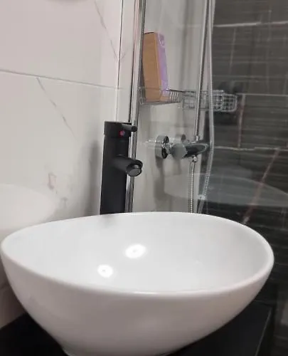 Studio-apartment ' Andrei 1 ' - Neu In Appartamento Neuburg an Der Donau